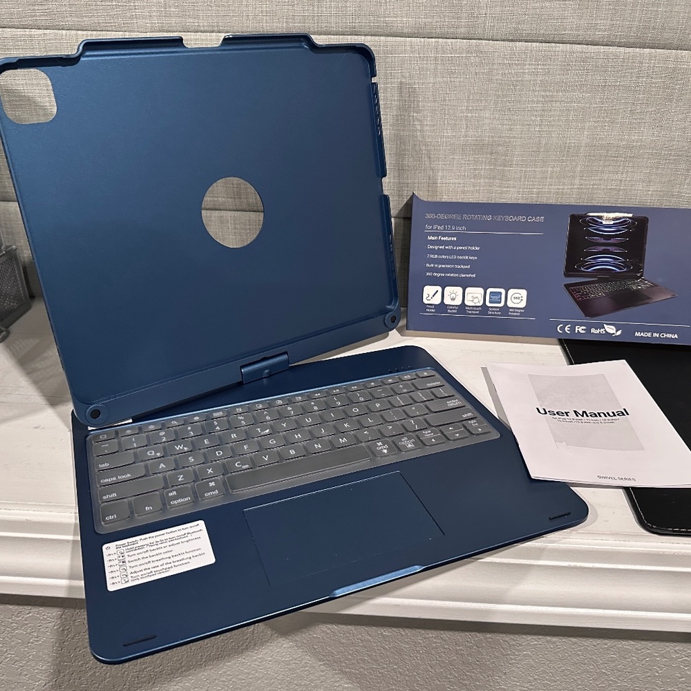 Wireless keyboard case for Apple iPad Pro 12.9 inch, 3rd, 4th, 5th, 6th gen